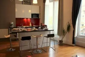 Ambiance - Sathonay Апартаменты
