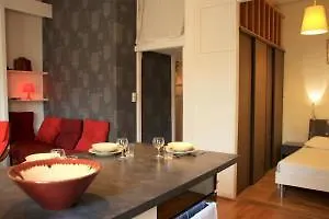 Ambiance - Sathonay Апартаменты Лион